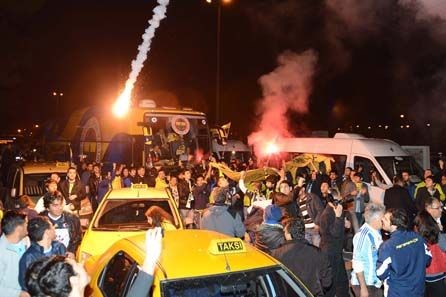 Fenerbahçemize Antalya’da Coşkulu Karşılama