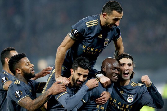 Grup Lideri Fenerbahçemiz Uefa Avrupa Ligi’nde Son 32 Takım Arasında